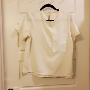 White polyester and leather tshiry